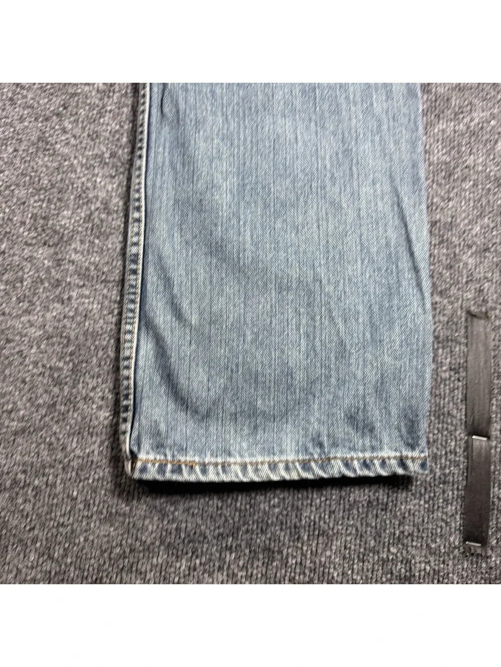 Levis levi men